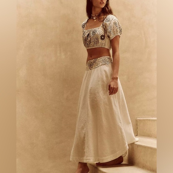 Free People Dresses & Skirts - FREE PEOPLE LOTUS 2 PEICE SET - WHITE/BLACK COMBO SIZE SMALL